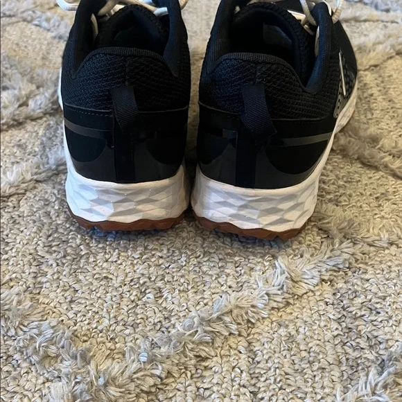 New Balance Black and White Athletic Shoes - Picture 3 of 7